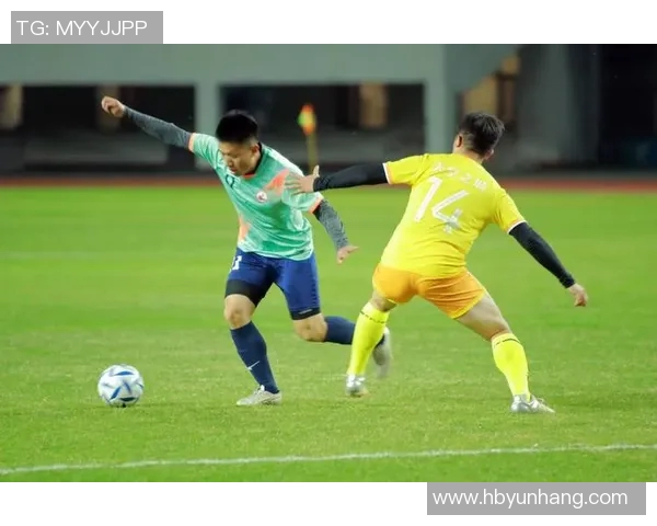 掌握足球中场技巧与战术提升你的比赛表现与团队配合能力 掌握足球中场技巧与战术提升你的比赛表现与团队配合能力